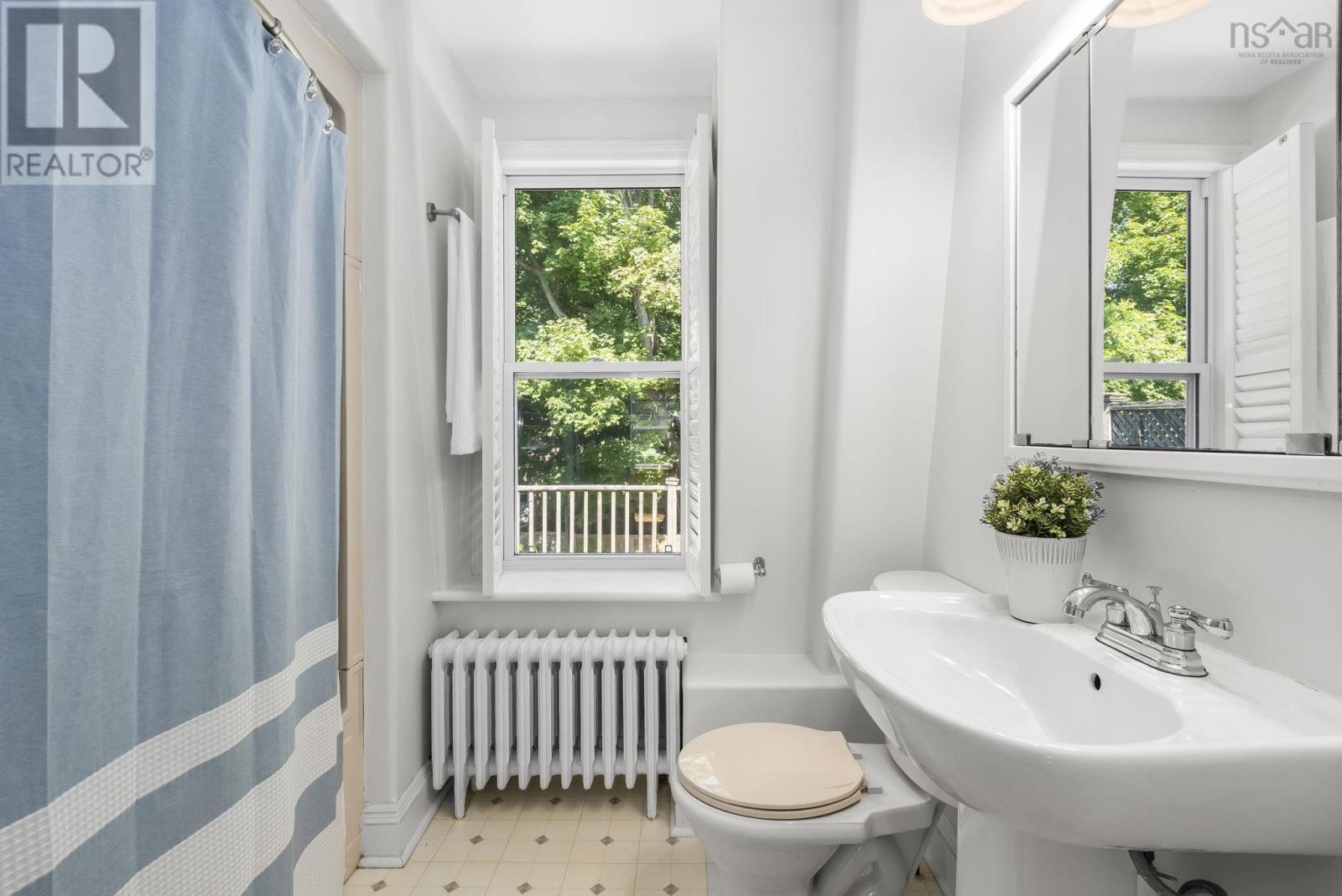 1671 Chestnut Street, Halifax Peninsula, Nova Scotia  B3H 3T3 - Photo 21 - 202520013