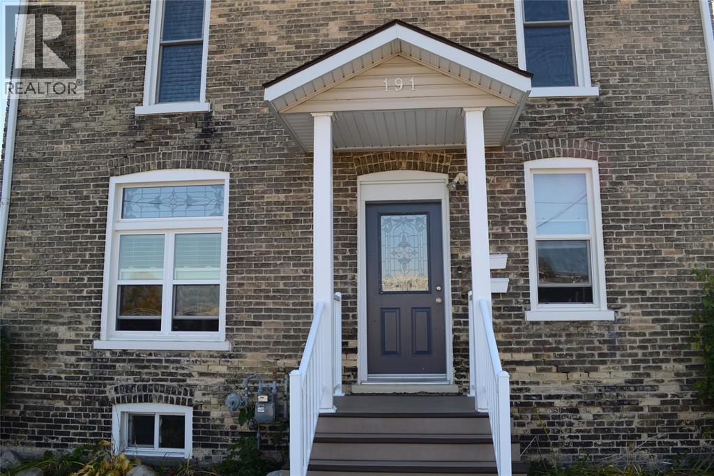 191 Maxwell Street Unit# 2 (Upper), Sarnia, Ontario  N7T 5C2 - Photo 3 - 25027782