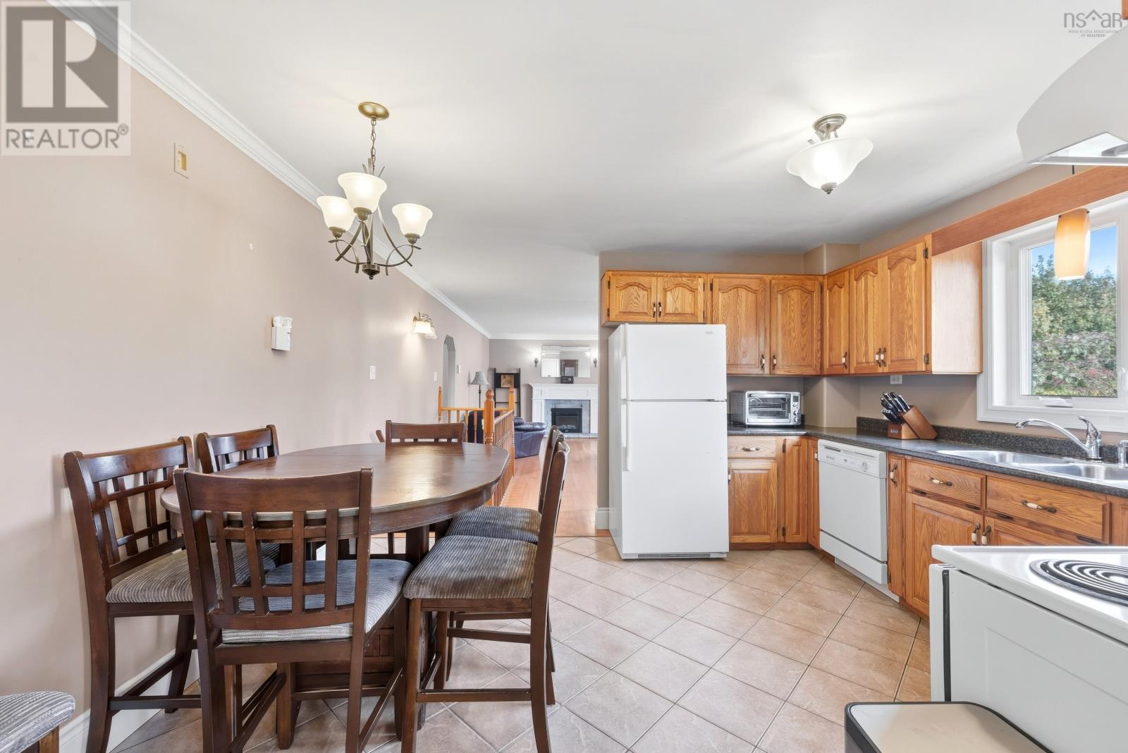 48 Irene Avenue, Lower Sackville, Nova Scotia  B4E 1H7 - Photo 7 - 202525473