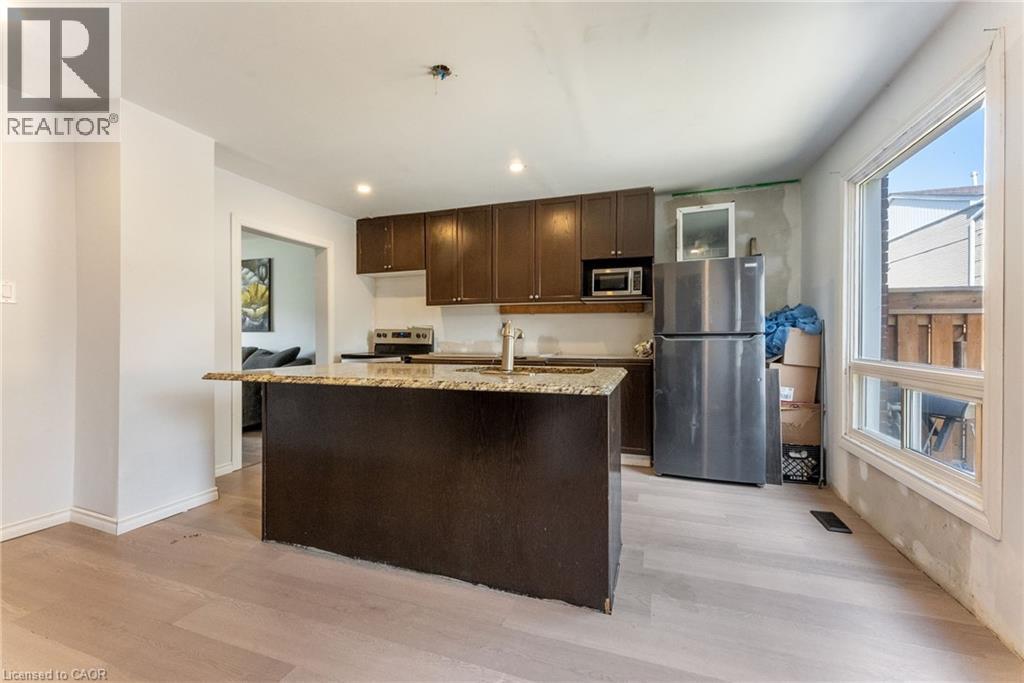 2700 Barton Street E Unit# 7, Hamilton, Ontario  L8E 2J7 - Photo 9 - 40778634