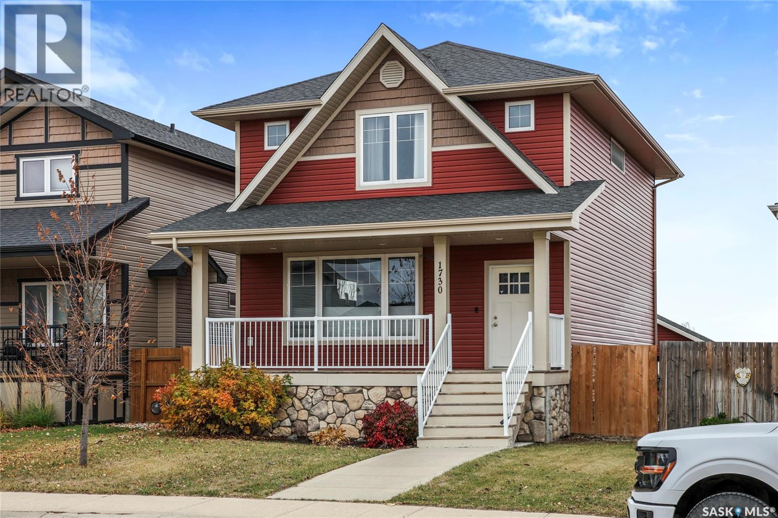 1730 11th Avenue Nw, Moose Jaw, Saskatchewan  S6J 0B3 - Photo 2 - SK022228