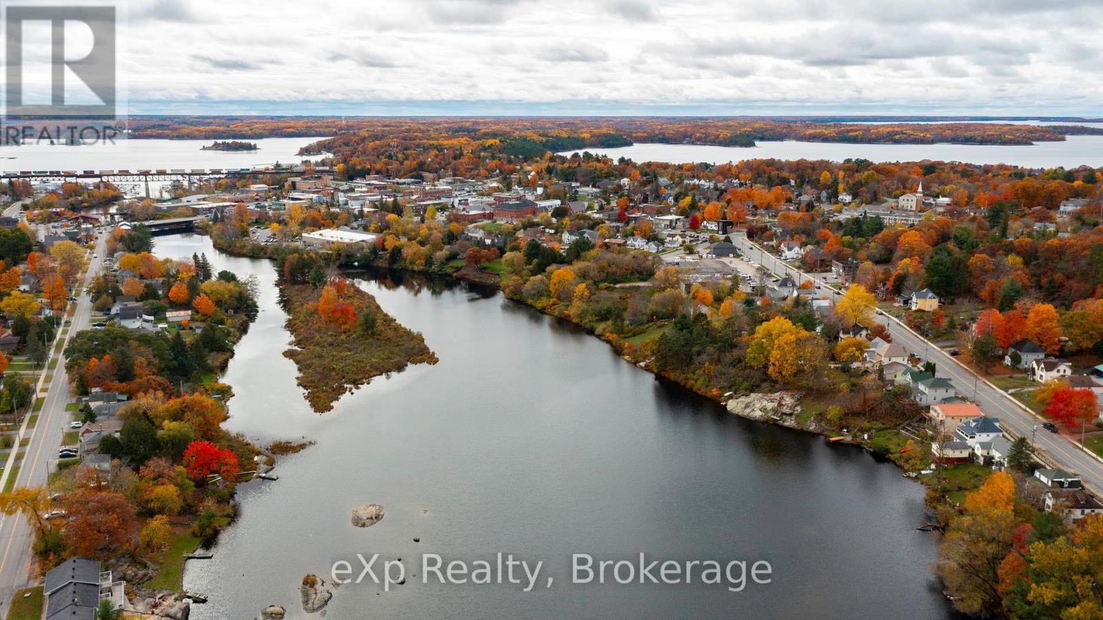 47 William Street, Parry Sound, Ontario  P2A 1V2 - Photo 41 - X12501406