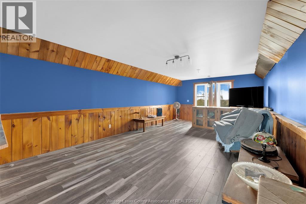 9912 Tecumseh, Lakeshore, Ontario  N0R 1N0 - Photo 8 - 25027795