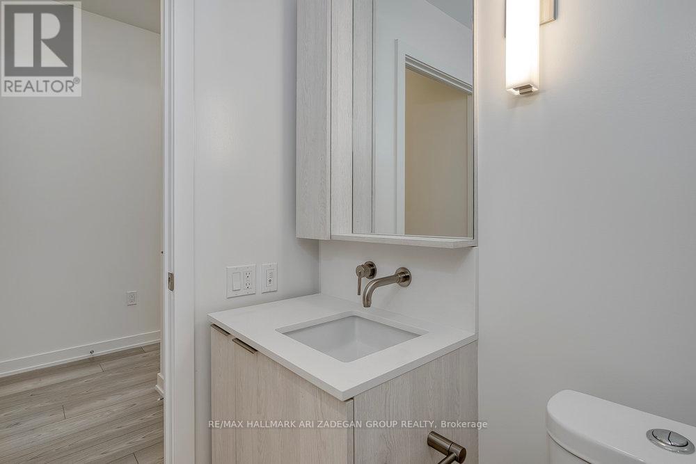 716n - 120 Broadway Avenue, Toronto (Mount Pleasant West), Ontario  M4P 1V7 - Photo 8 - C12501874