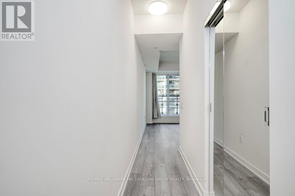 716n - 120 Broadway Avenue, Toronto (Mount Pleasant West), Ontario  M4P 1V7 - Photo 9 - C12501874