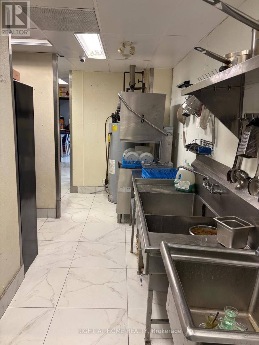 1807 Eglinton Avenue W, Toronto, Ontario  M6E 5A5 - Photo 10 - C12501890