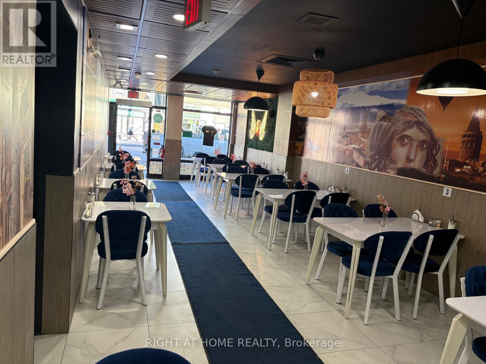 1807 Eglinton Avenue W, Toronto, Ontario  M6E 5A5 - Photo 17 - C12501890