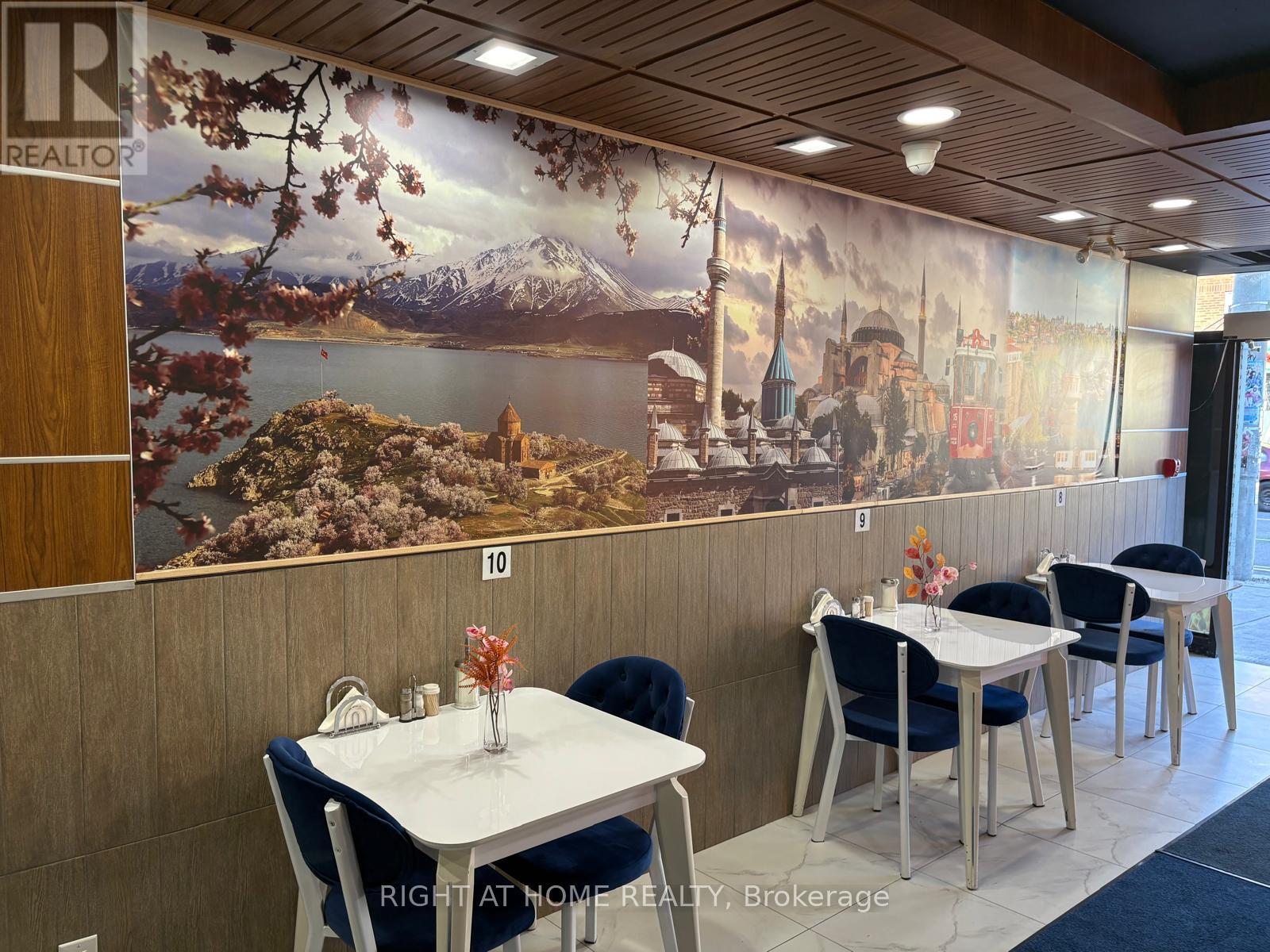 1807 Eglinton Avenue W, Toronto, Ontario  M6E 5A5 - Photo 19 - C12501890