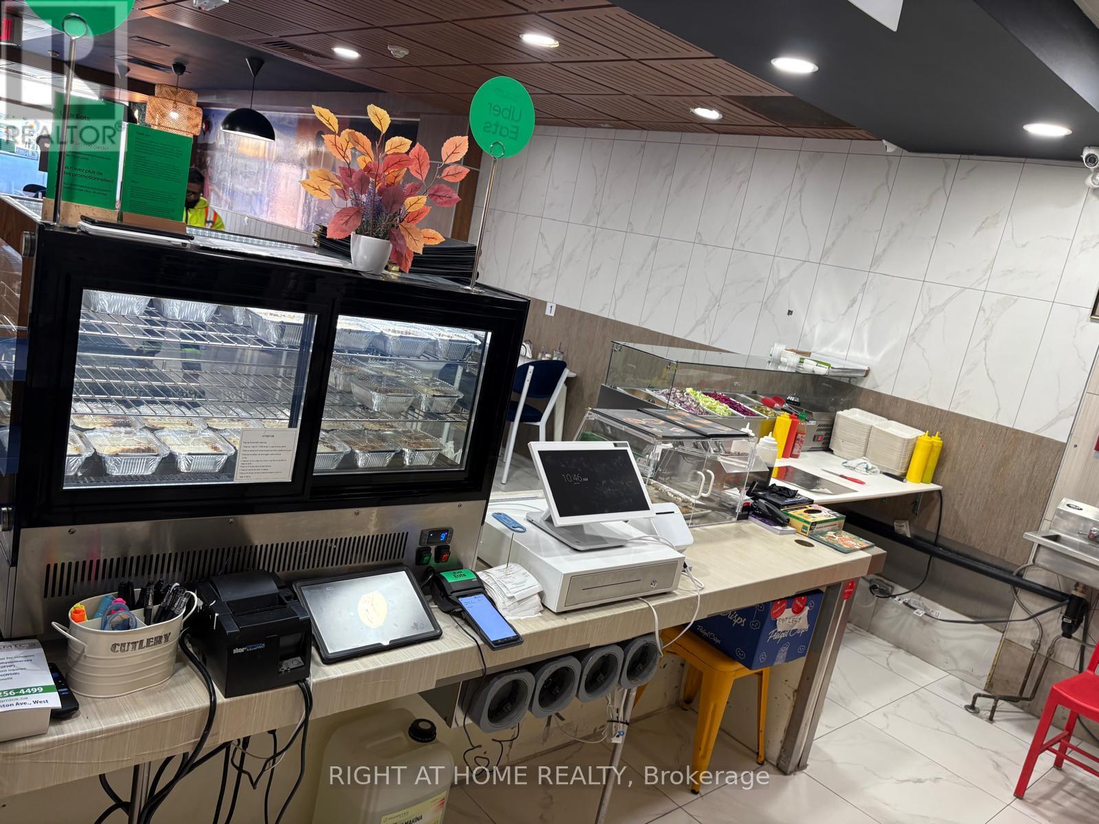 1807 Eglinton Avenue W, Toronto, Ontario  M6E 5A5 - Photo 6 - C12501890