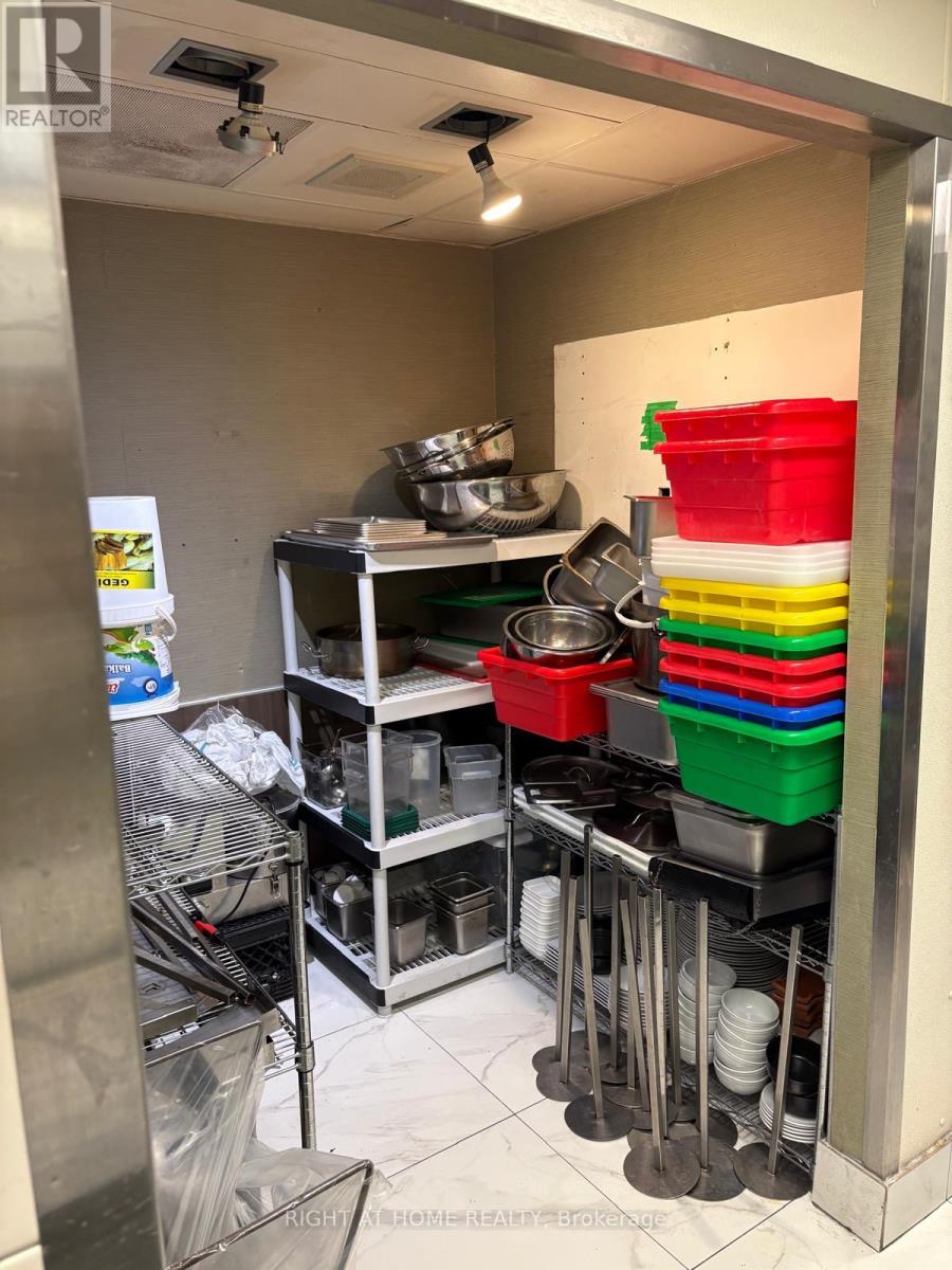 1807 Eglinton Avenue W, Toronto, Ontario  M6E 5A5 - Photo 8 - C12501890