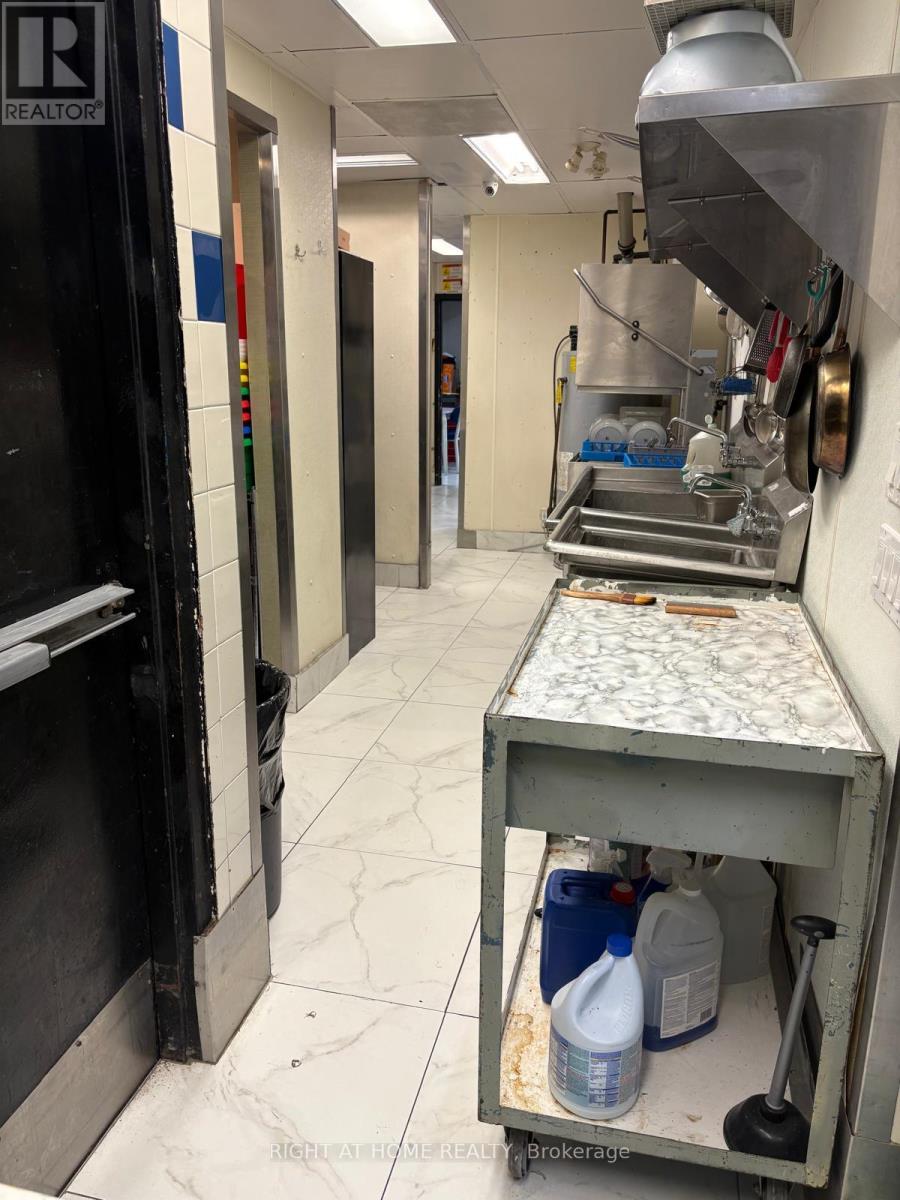 1807 Eglinton Avenue W, Toronto, Ontario  M6E 5A5 - Photo 9 - C12501890