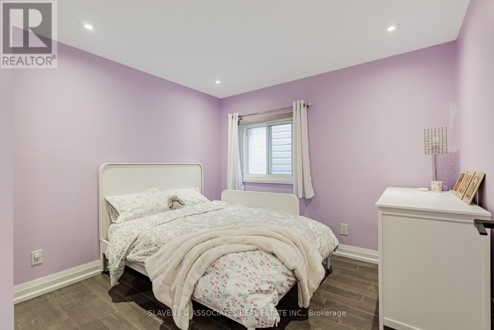 111 Cedric Avenue, Toronto, Ontario  M6C 3X7 - Photo 27 - C12501902