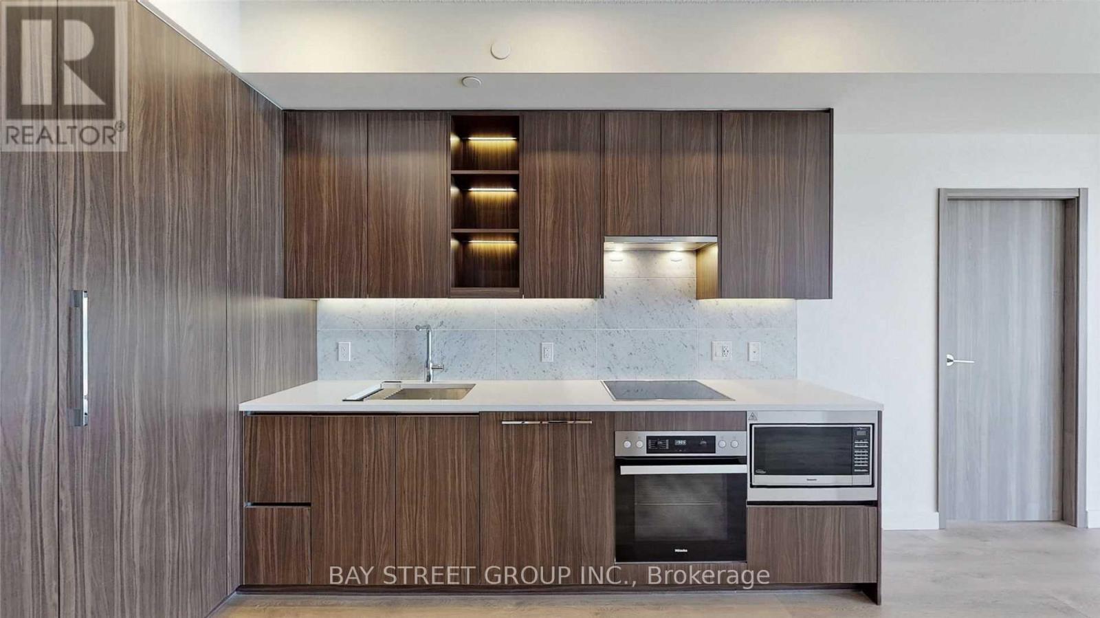 1212 - 95 Mcmahon Drive, Toronto, Ontario  M2K 0H2 - Photo 8 - C12501910