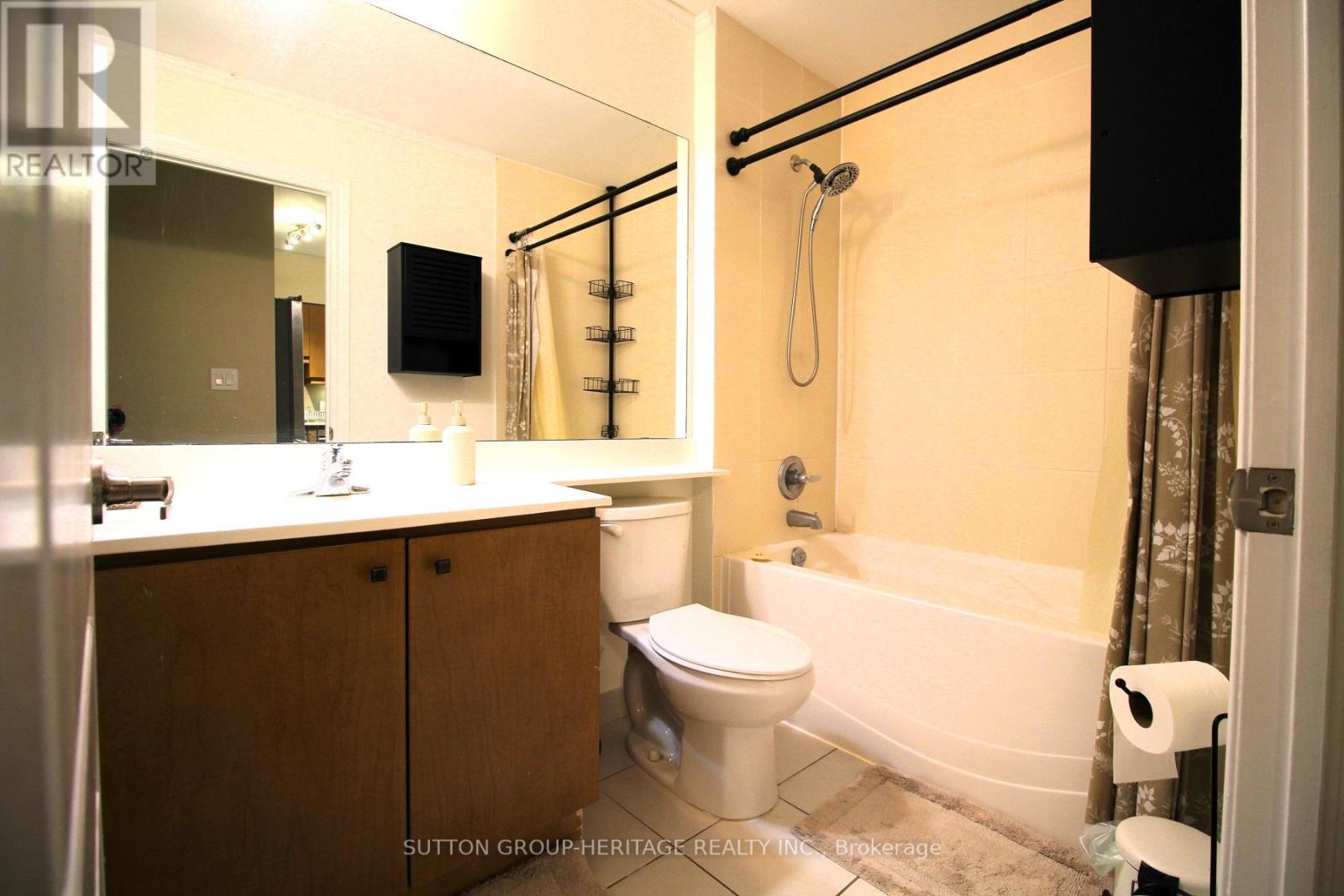 211 - 1105 Leslie Street, Toronto, Ontario  M3C 4G9 - Photo 18 - C12501918