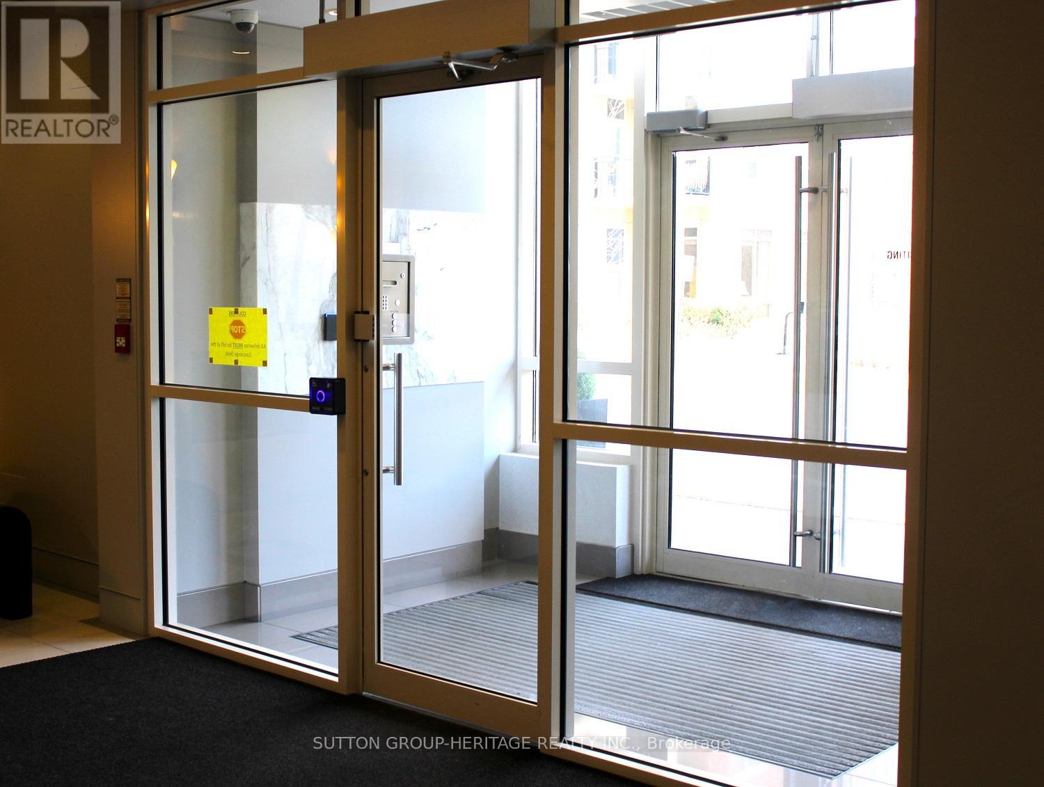 211 - 1105 Leslie Street, Toronto, Ontario  M3C 4G9 - Photo 32 - C12501918