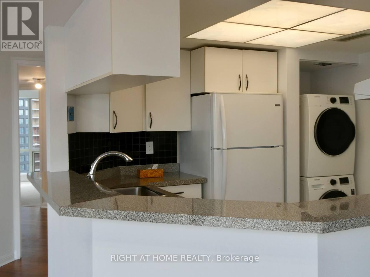 3104 - 1001 Bay Street, Toronto, Ontario  M5S 3A6 - Photo 8 - C12502030