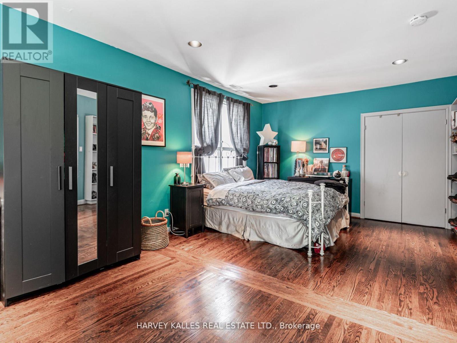 15 Ridelle Avenue, Toronto, Ontario  M6B 1H5 - Photo 27 - C12502038