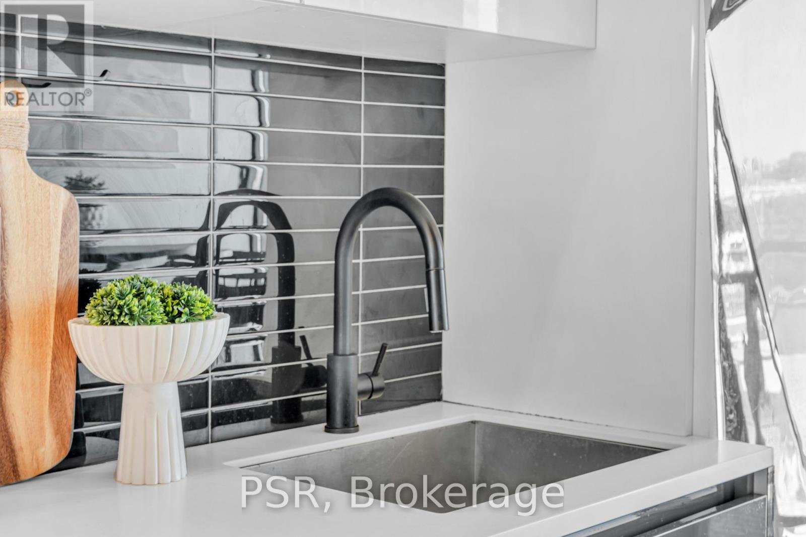 502 - 109 Wolseley Street, Toronto (Trinity-Bellwoods), Ontario  M6J 1K1 - Photo 27 - C12502042