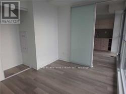 1712 - 290 Adelaide Street W, Toronto, Ontario  M5V 1P6 - Photo 2 - C12502052