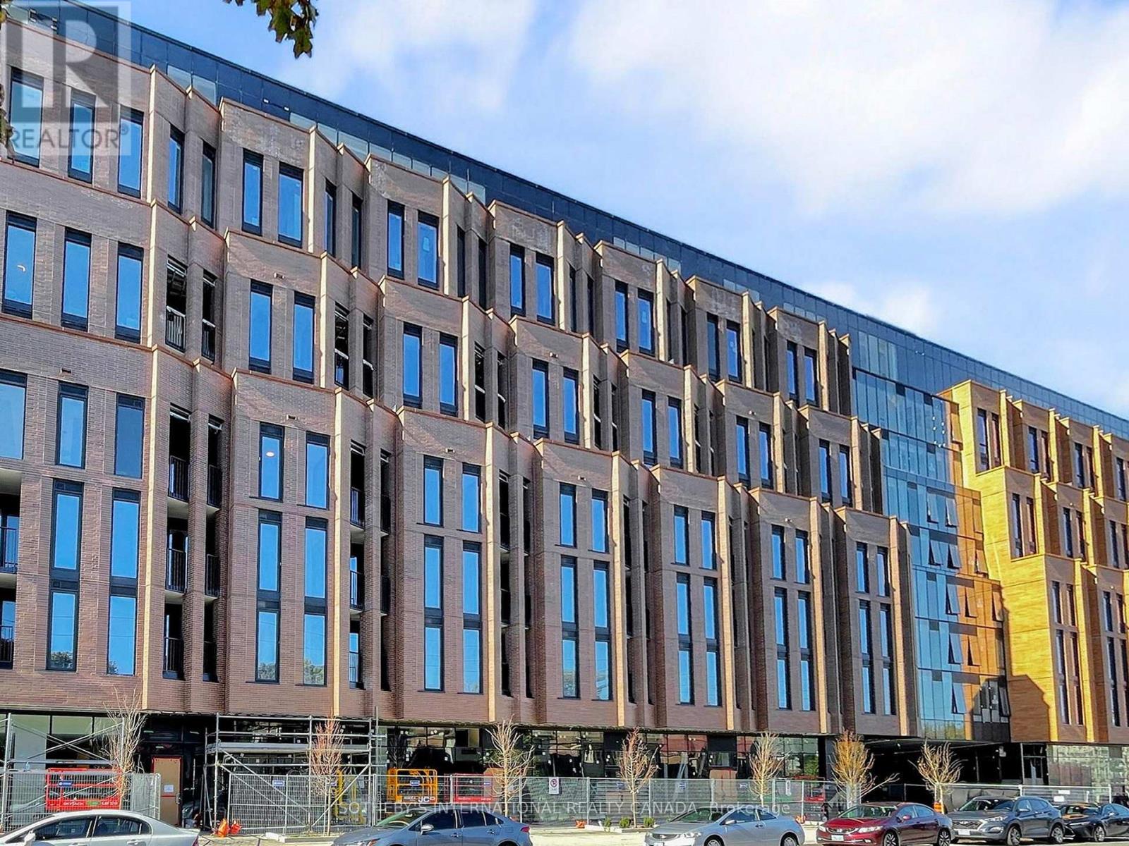 206 - 1720 Bayview Avenue, Toronto, Ontario  M4G 3C4 - Photo 2 - C12502054