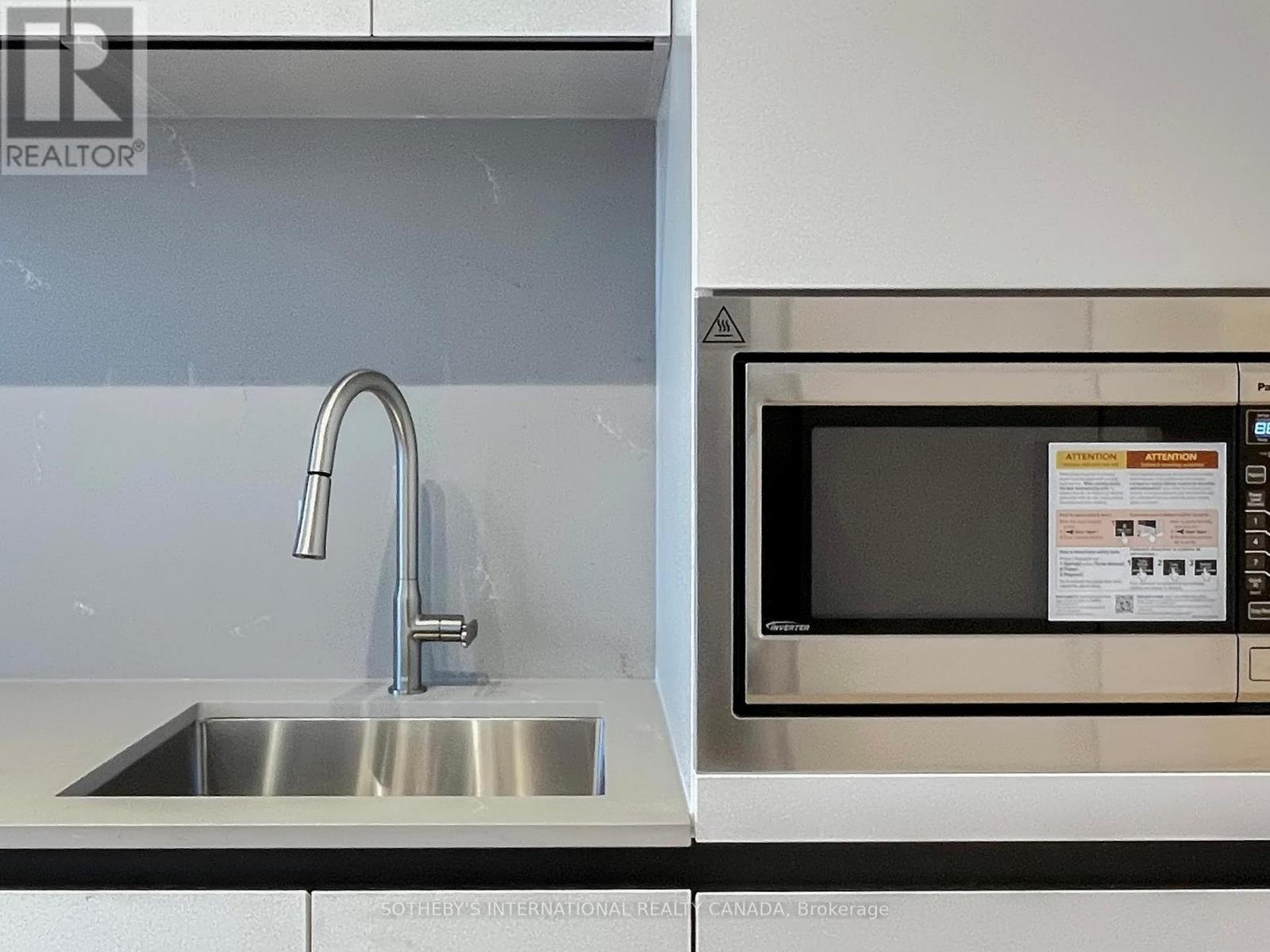 206 - 1720 Bayview Avenue, Toronto, Ontario  M4G 3C4 - Photo 22 - C12502054