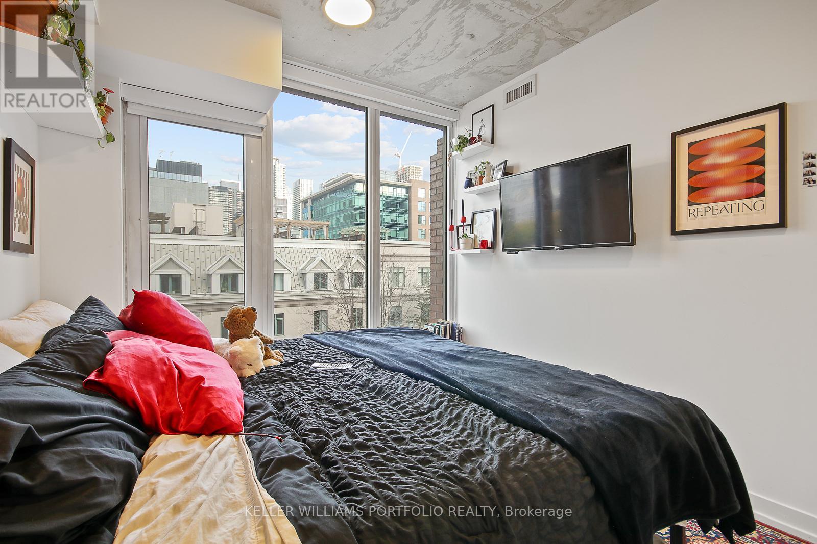 603 - 2 Augusta Avenue, Toronto, Ontario  M5V 0T3 - Photo 17 - C12502056