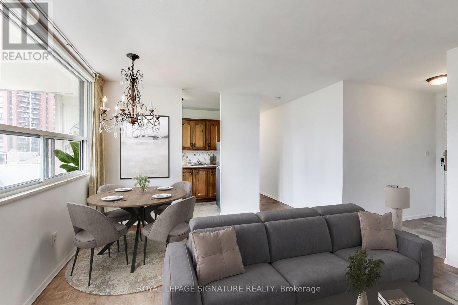 807 - 40 Homewood Avenue, Toronto, Ontario  M4Y 2K2 - Photo 5 - C12502076