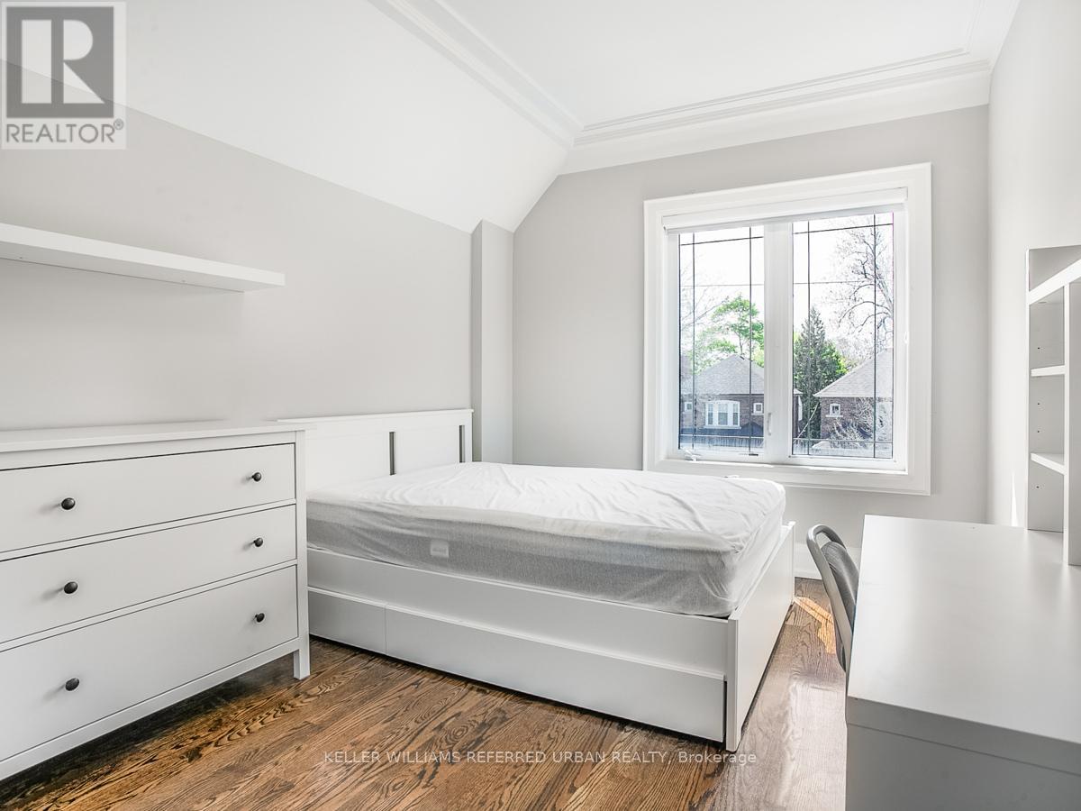 38 Cranbrooke Avenue, Toronto, Ontario  M5M 1M4 - Photo 25 - C12502088