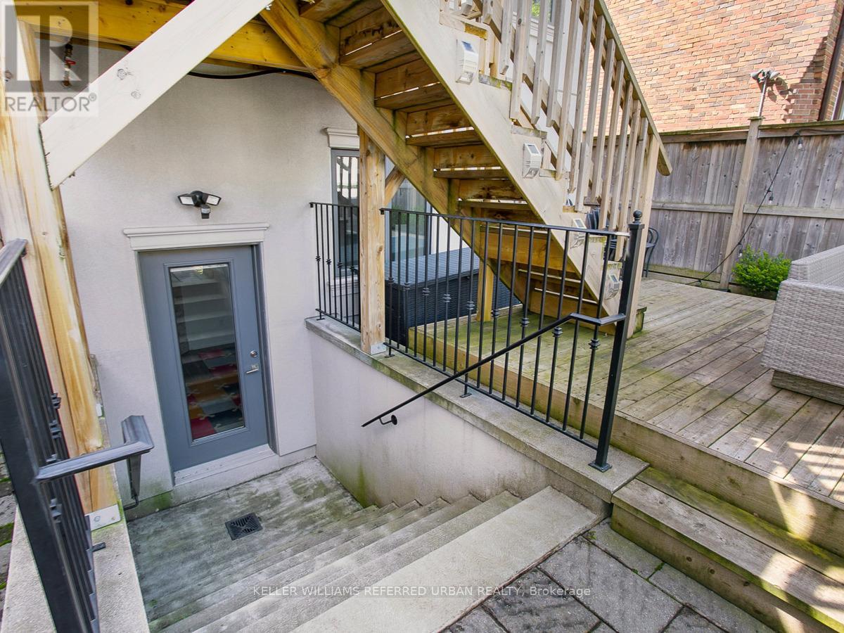 38 Cranbrooke Avenue, Toronto, Ontario  M5M 1M4 - Photo 38 - C12502088