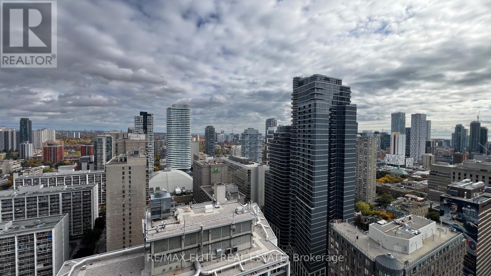 3209 - 7 Grenville Street, Toronto (Bay Street Corridor), Ontario  M4Y 1A1 - Photo 12 - C12467267