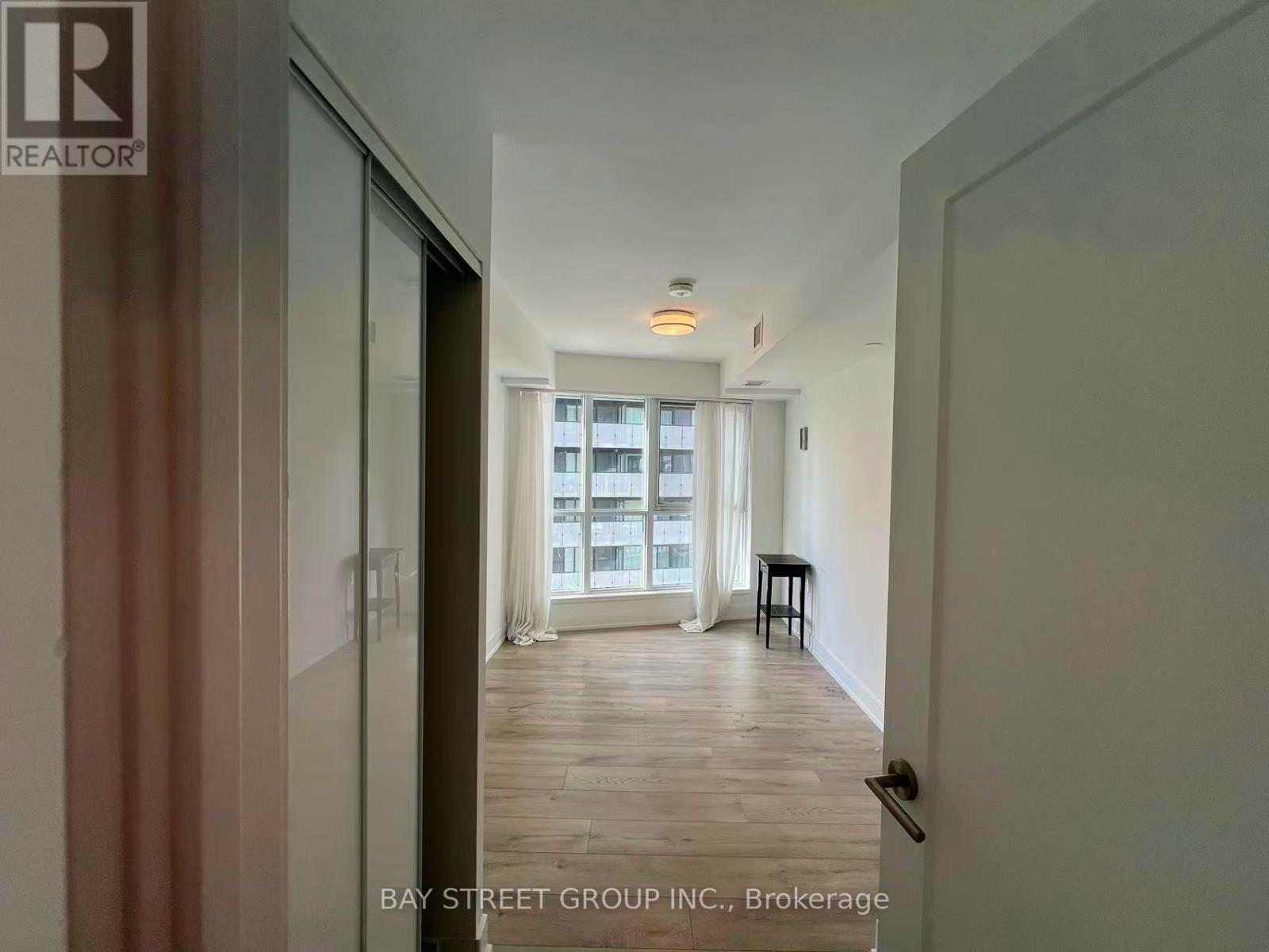 822 - 585 Bloor Street, Toronto (North St. James Town), Ontario  M4W 0B3 - Photo 3 - C12462542