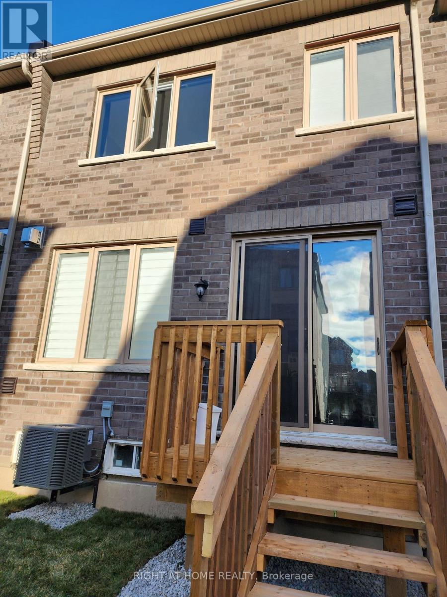 21 Coho Drive N, Whitby, Ontario  L1P 0K4 - Photo 15 - E12501922