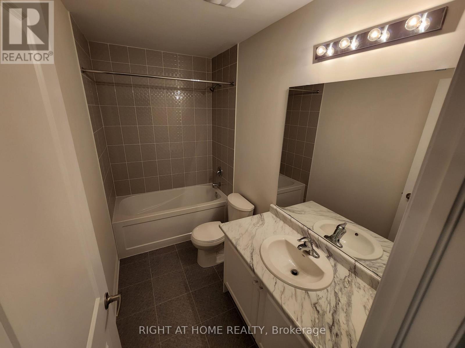 21 Coho Drive N, Whitby, Ontario  L1P 0K4 - Photo 17 - E12501922