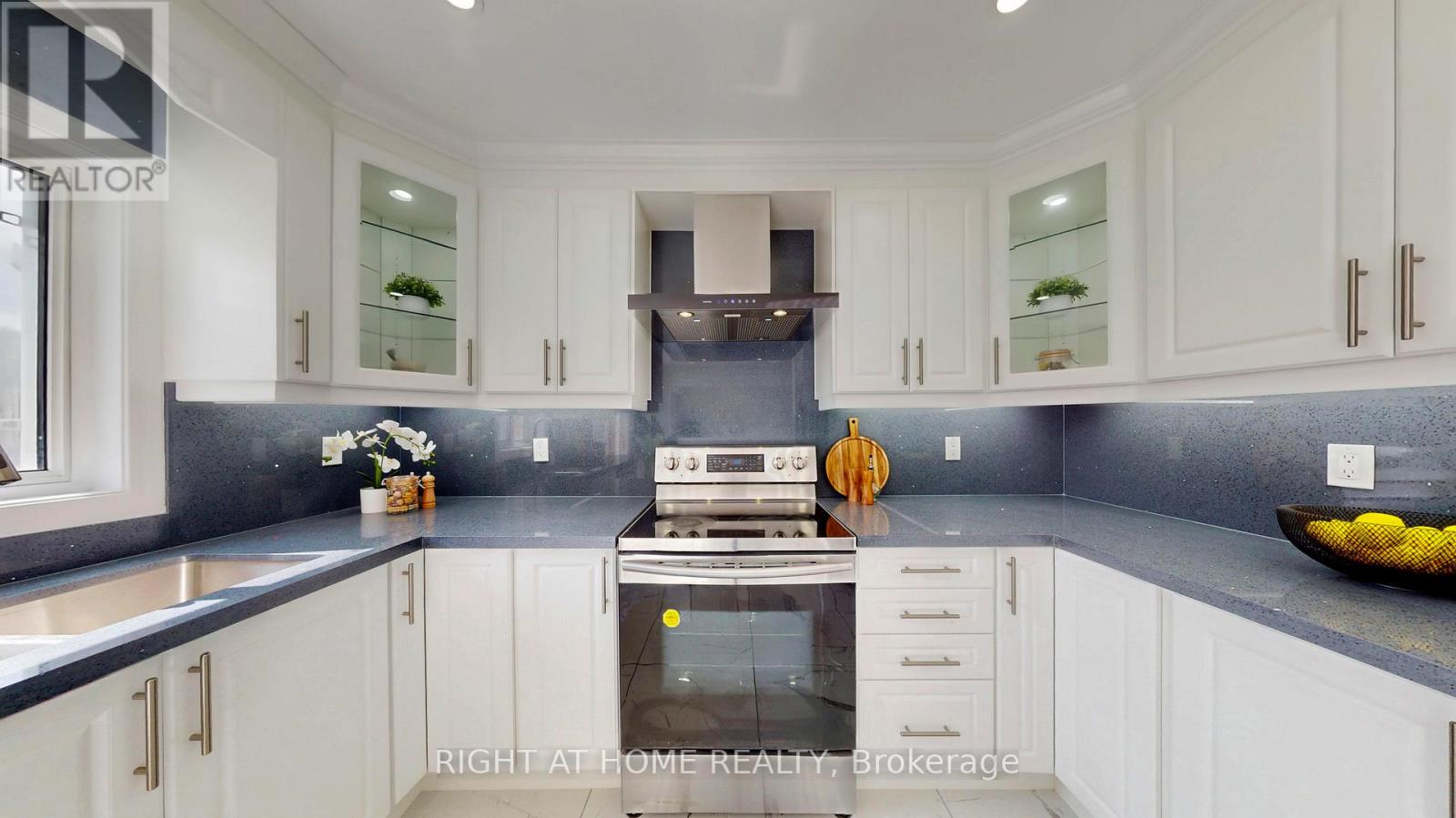 55 Tilley Road, Clarington, Ontario  L1C 4M3 - Photo 10 - E12501986