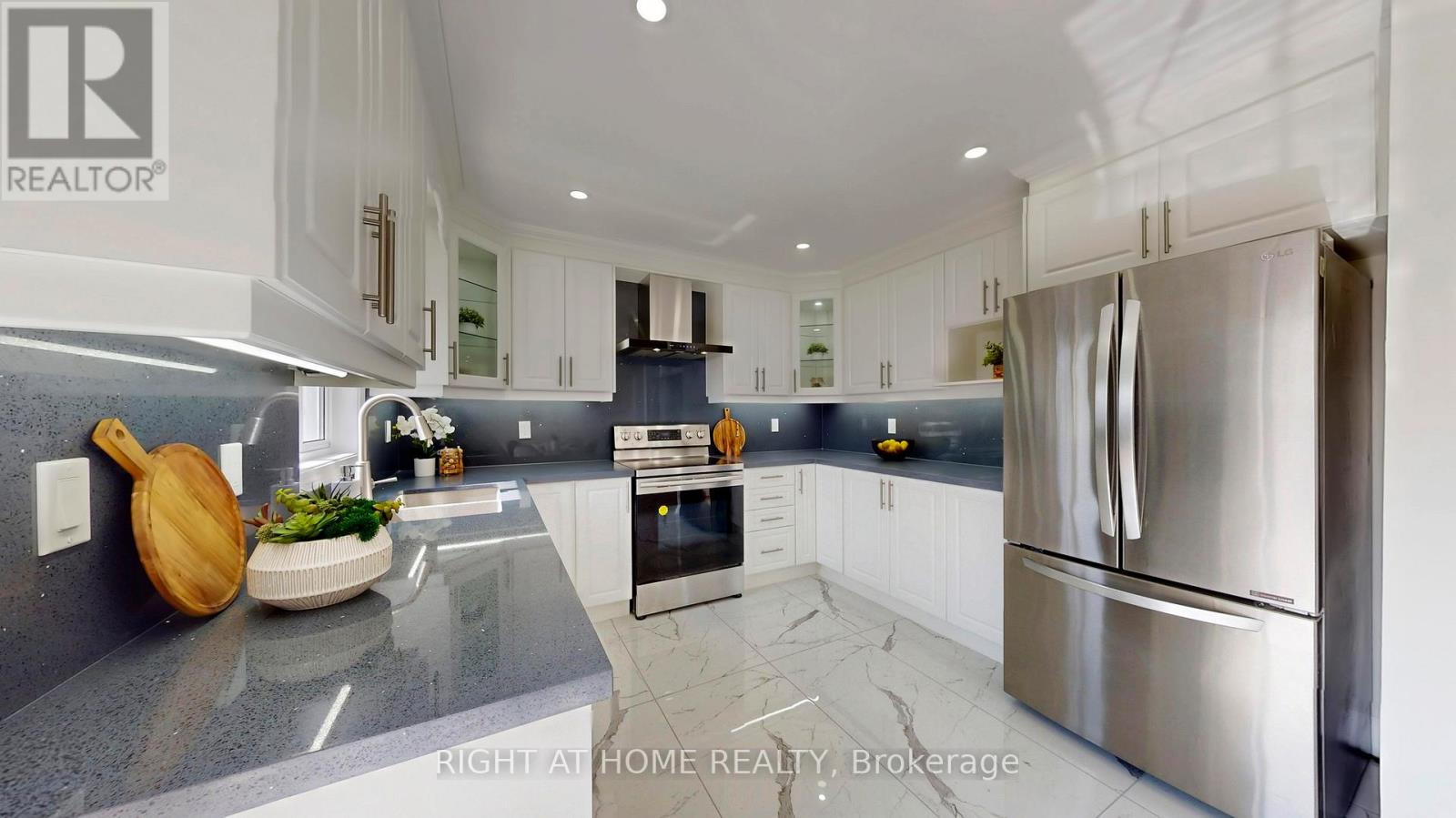 55 Tilley Road, Clarington, Ontario  L1C 4M3 - Photo 11 - E12501986