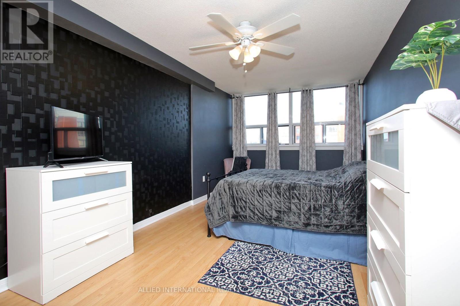 404 - 80 Athol Street E, Oshawa, Ontario  L1H 8B7 - Photo 18 - E12502044