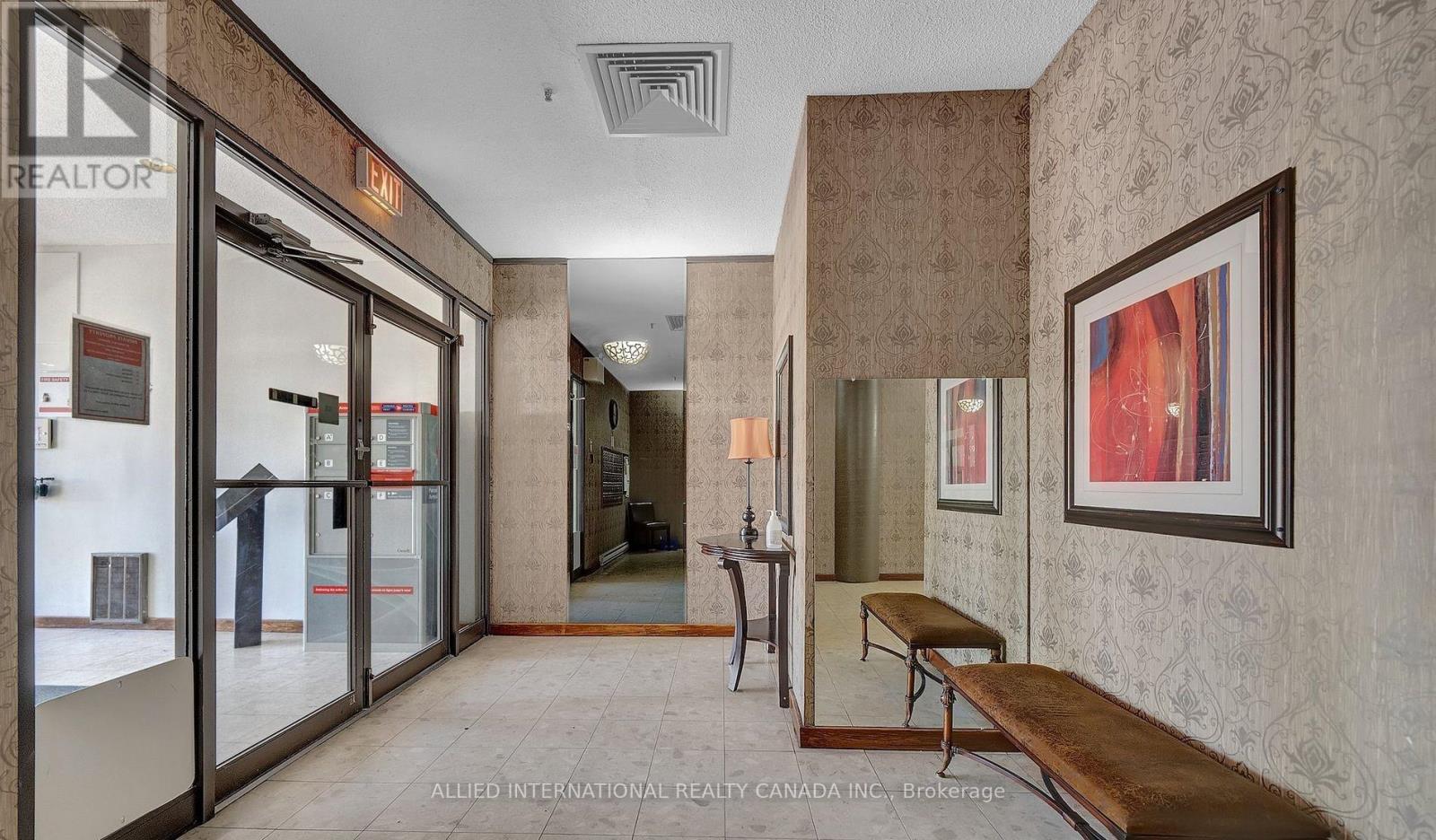 404 - 80 Athol Street E, Oshawa, Ontario  L1H 8B7 - Photo 5 - E12502044