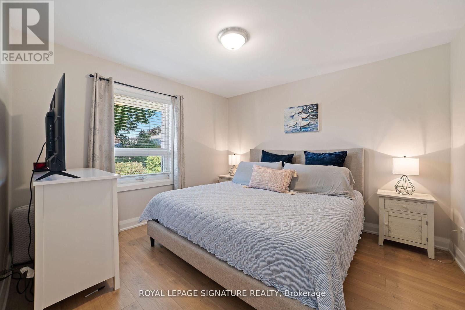 Main - 1528 Pharmacy Avenue, Toronto, Ontario  M1R 2K2 - Photo 10 - E12502116