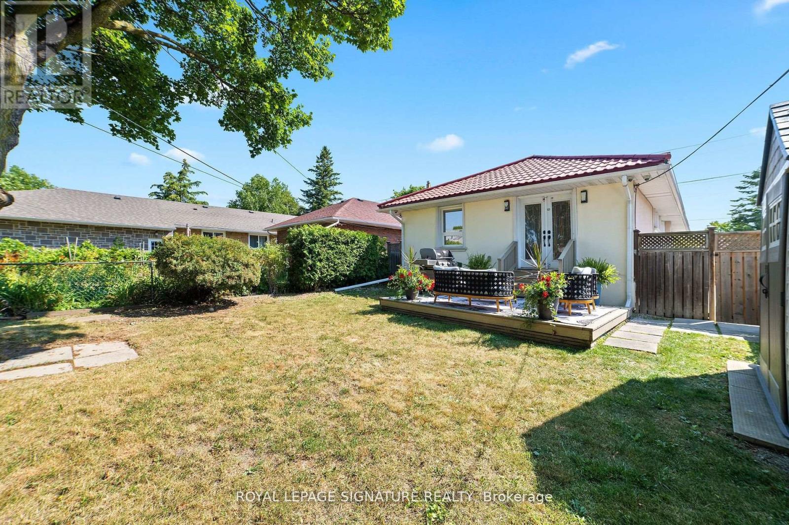 Main - 1528 Pharmacy Avenue, Toronto, Ontario  M1R 2K2 - Photo 17 - E12502116