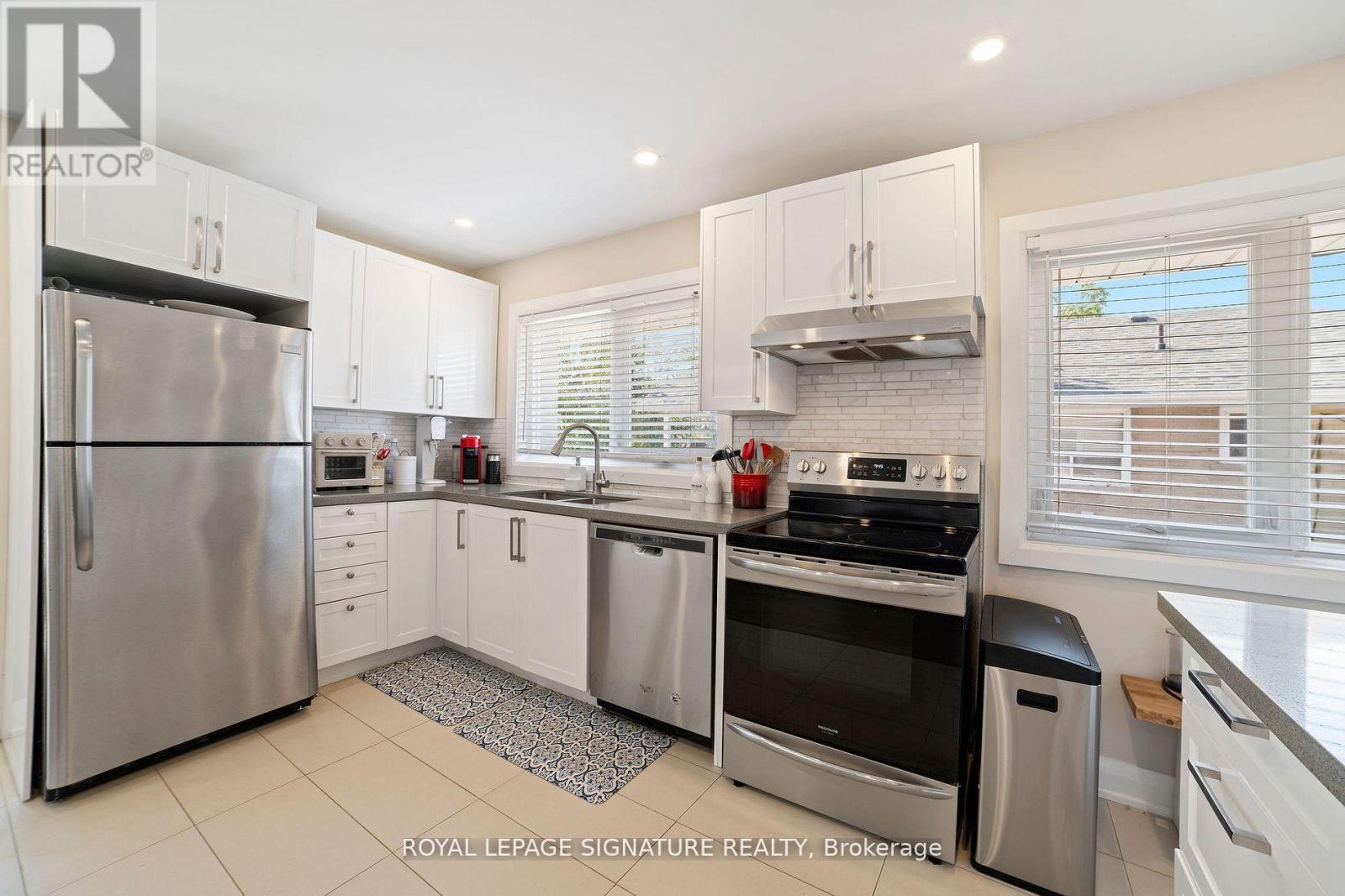 Main - 1528 Pharmacy Avenue, Toronto, Ontario  M1R 2K2 - Photo 7 - E12502116