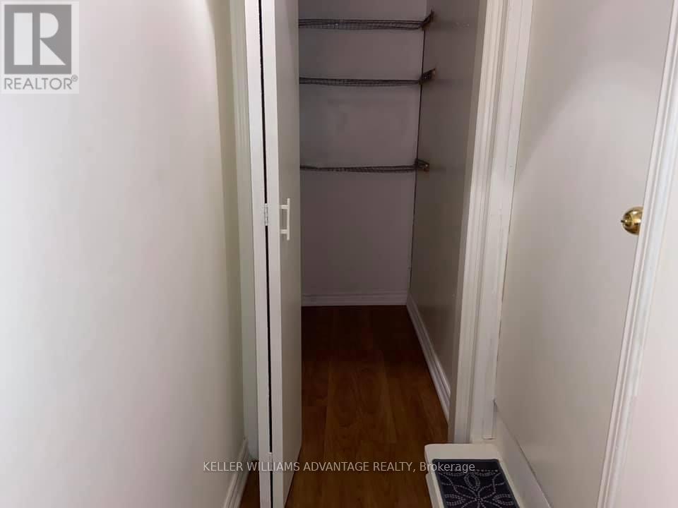 2 Edgewood Gardens, Toronto, Ontario  M4L 3H5 - Photo 8 - E12502120