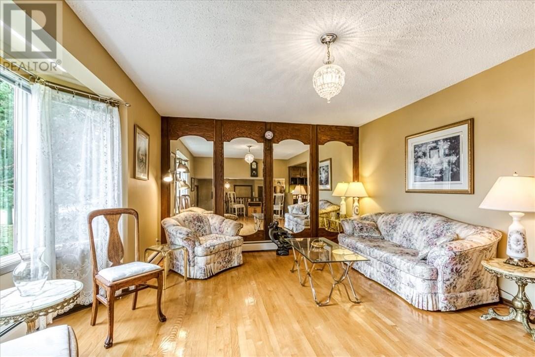 1688 Richard Street, Val Caron, Ontario  P3N 1H2 - Photo 12 - 2125466