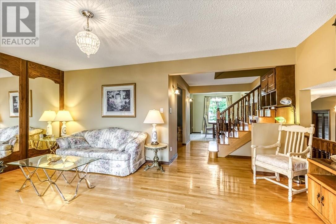 1688 Richard Street, Val Caron, Ontario  P3N 1H2 - Photo 13 - 2125466