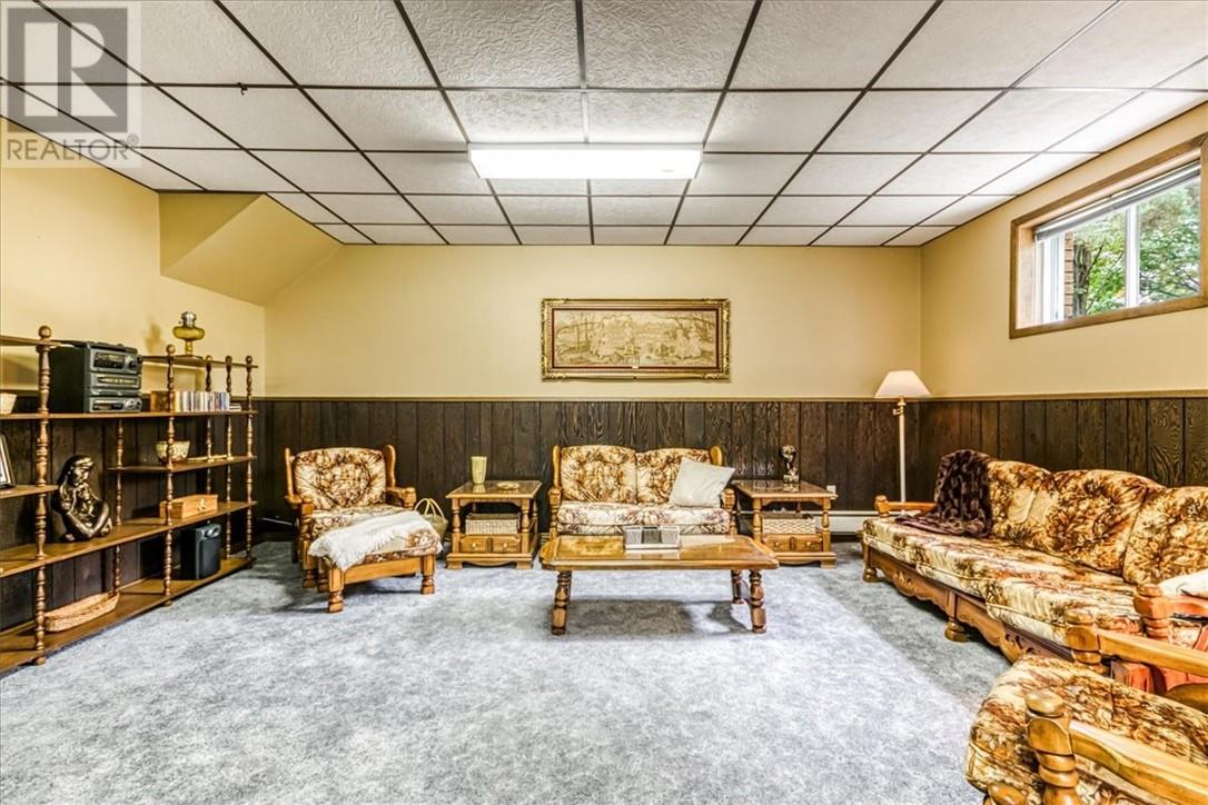 1688 Richard Street, Val Caron, Ontario  P3N 1H2 - Photo 32 - 2125466