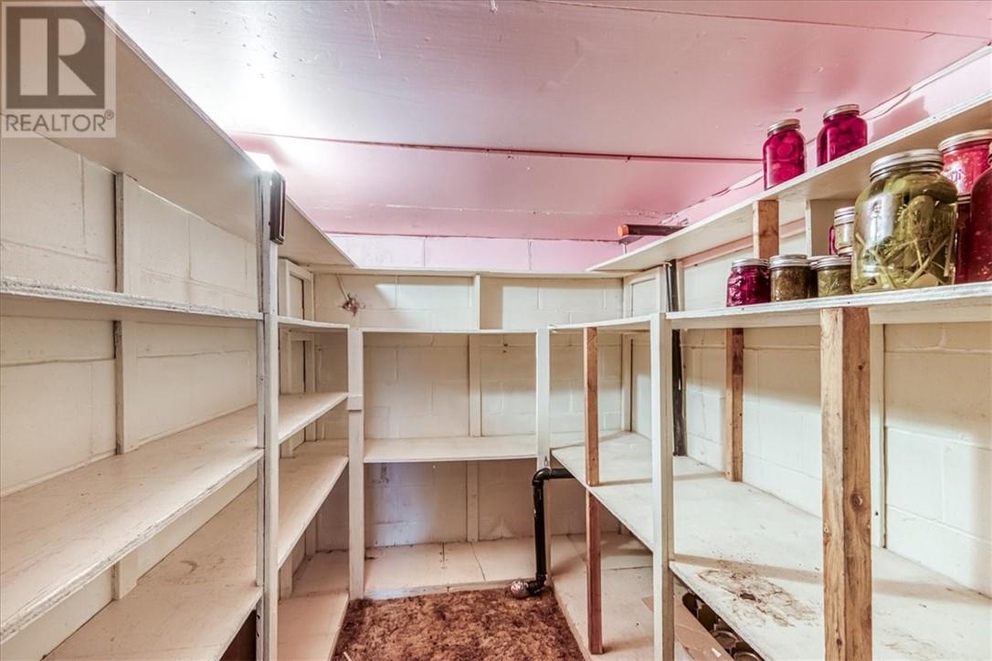 1688 Richard Street, Val Caron, Ontario  P3N 1H2 - Photo 40 - 2125466