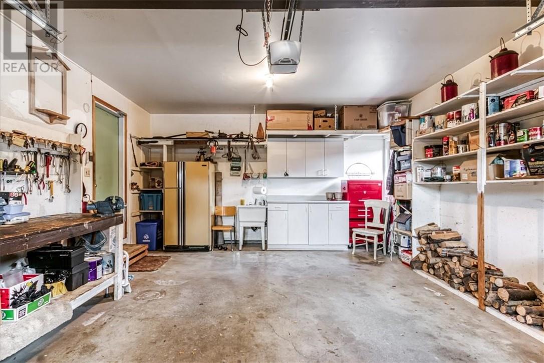 1688 Richard Street, Val Caron, Ontario  P3N 1H2 - Photo 42 - 2125466