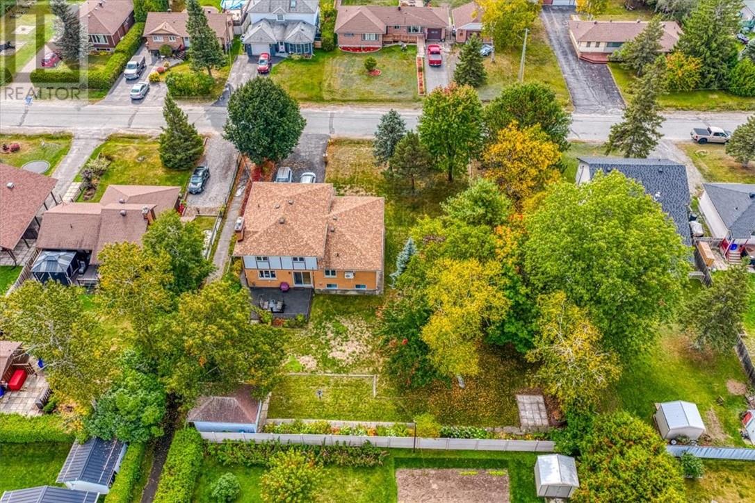 1688 Richard Street, Val Caron, Ontario  P3N 1H2 - Photo 46 - 2125466