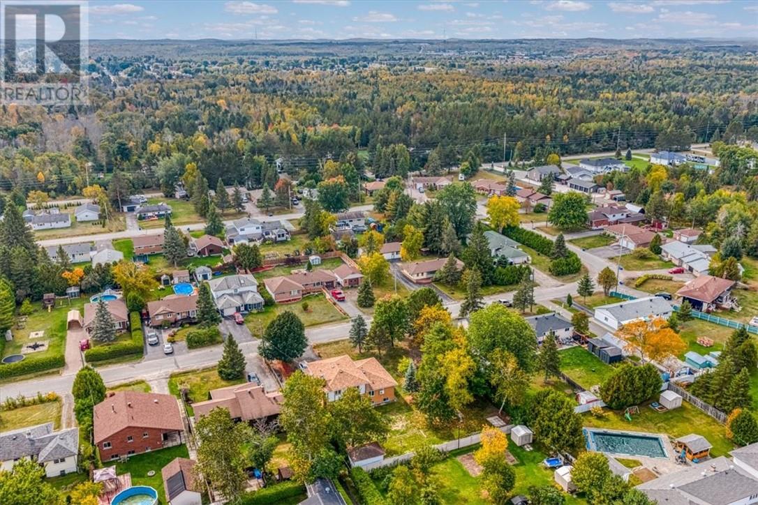 1688 Richard Street, Val Caron, Ontario  P3N 1H2 - Photo 47 - 2125466