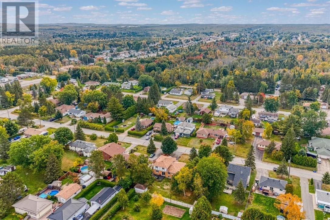 1688 Richard Street, Val Caron, Ontario  P3N 1H2 - Photo 48 - 2125466