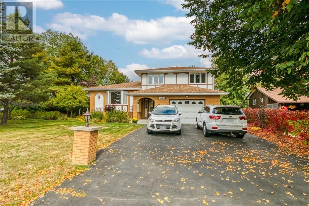 1688 Richard Street, Val Caron, Ontario  P3N 1H2 - Photo 5 - 2125466